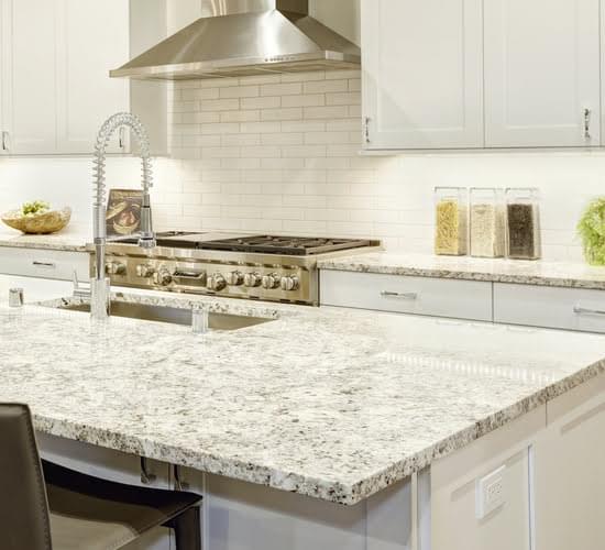 CarpetsPlus COLORTILE of New York Countertops
